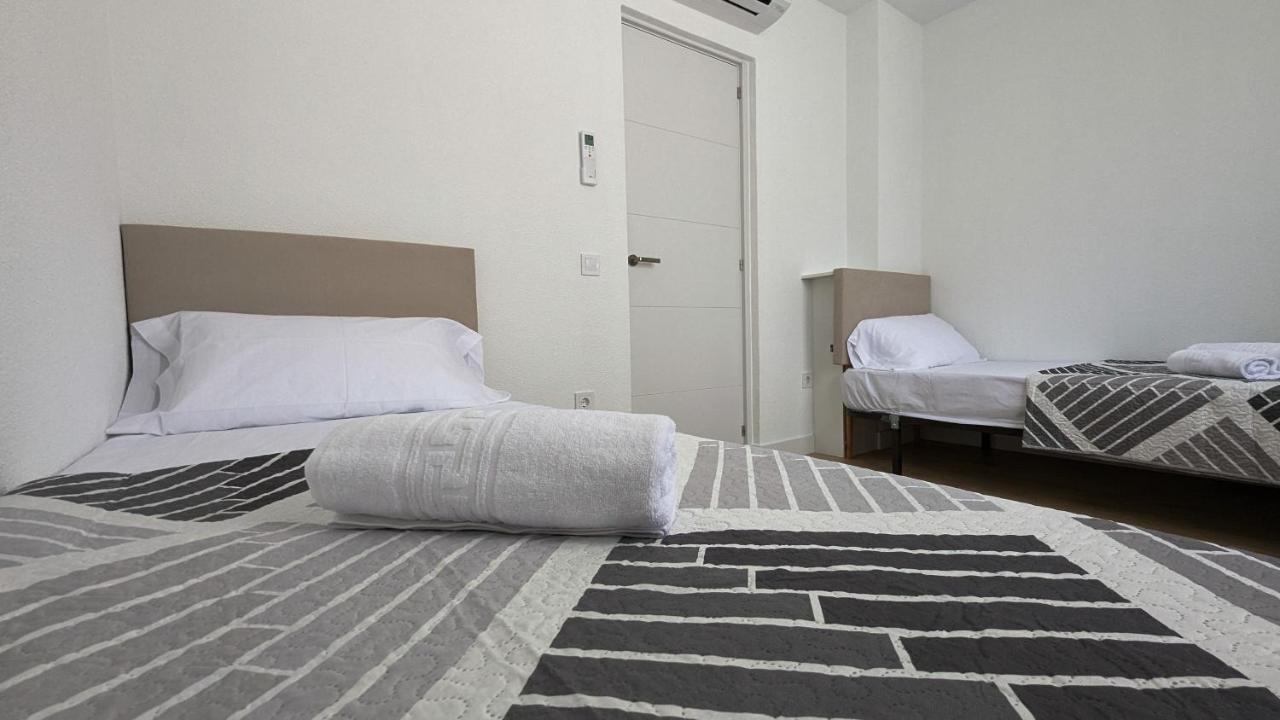 Tropic Mar Sun & Beach Apartment Бенидорм Экстерьер фото